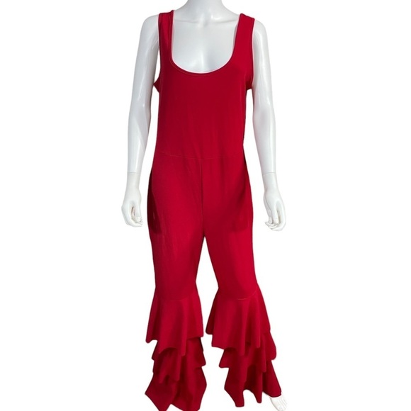 Women’s Red Raffle Leg Sleeveless Jumpsuit
New - Picture 2 of 7